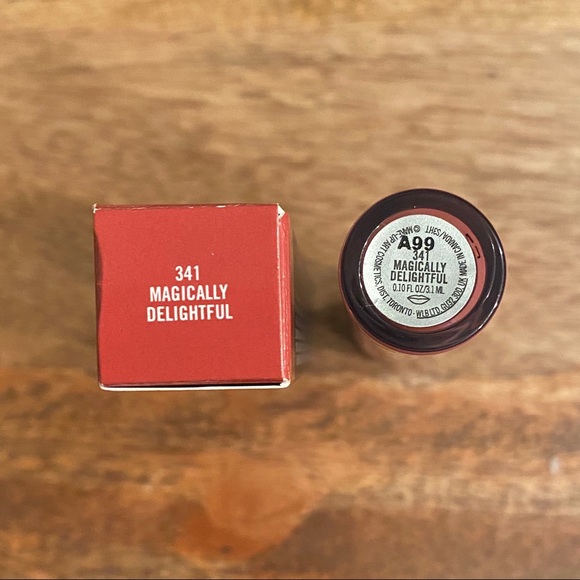 MAC Lipglass in Magically Delightful - Picture 3 of 8